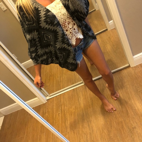 Aztec cardigan - Picture 3 of 3